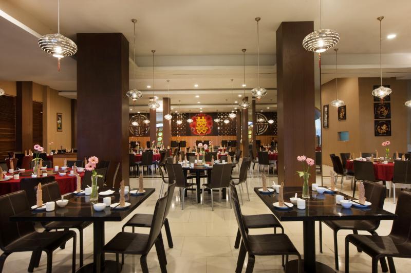 Mercure Σουραμπάγια Εξωτερικό φωτογραφία
